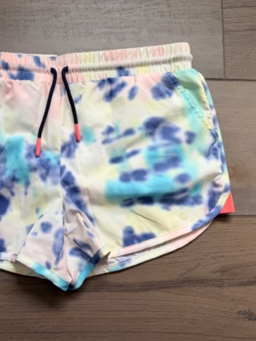 EDDIE BAUER GIRLS ATHLETIC LINED SHORTS